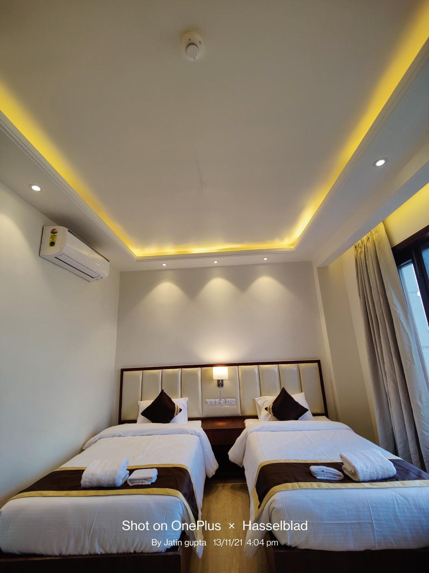 Mds Royal Resort Tulsipur Luaran gambar